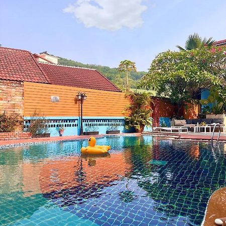 Patong Baankasemsuk Resort 般咔 深宿 מראה חיצוני תמונה