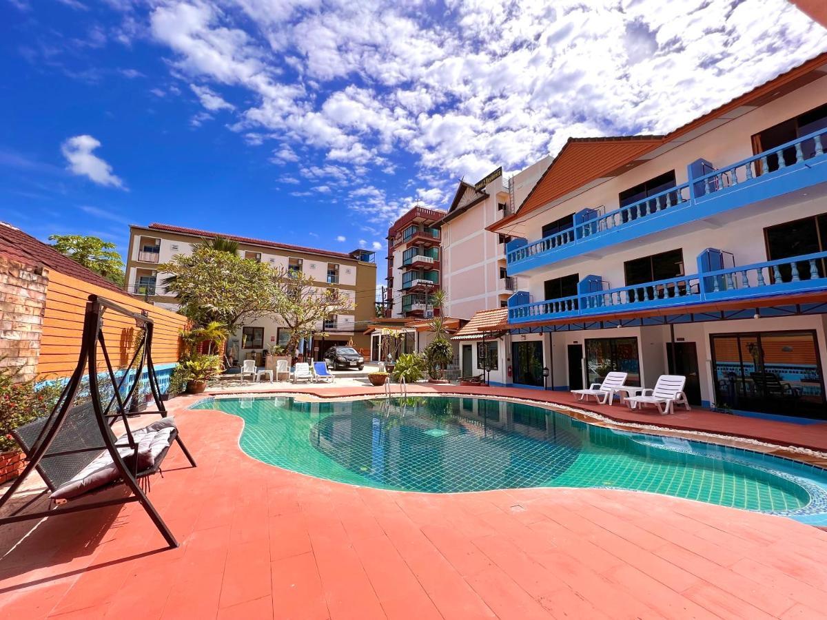 Patong Baankasemsuk Resort 般咔 深宿 מראה חיצוני תמונה