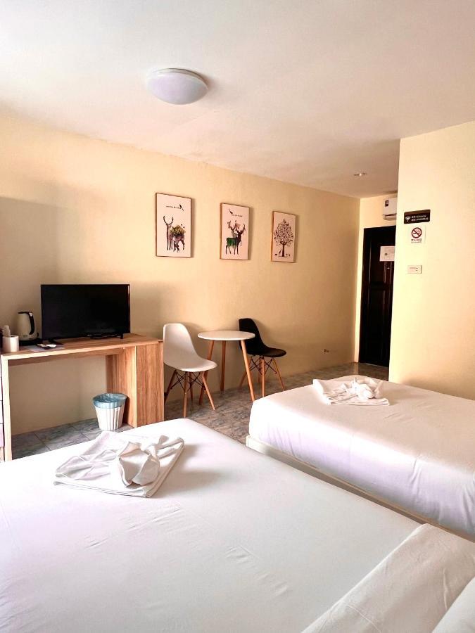 Patong Baankasemsuk Resort 般咔 深宿 מראה חיצוני תמונה