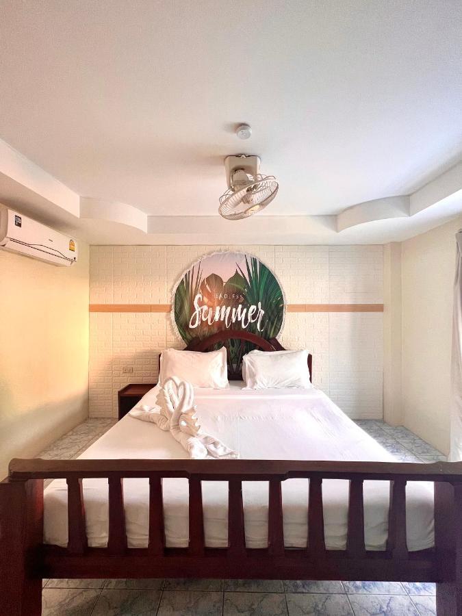 Patong Baankasemsuk Resort 般咔 深宿 מראה חיצוני תמונה