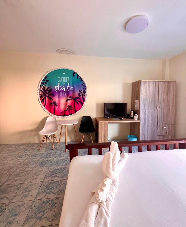 Patong Baankasemsuk Resort 般咔 深宿 מראה חיצוני תמונה