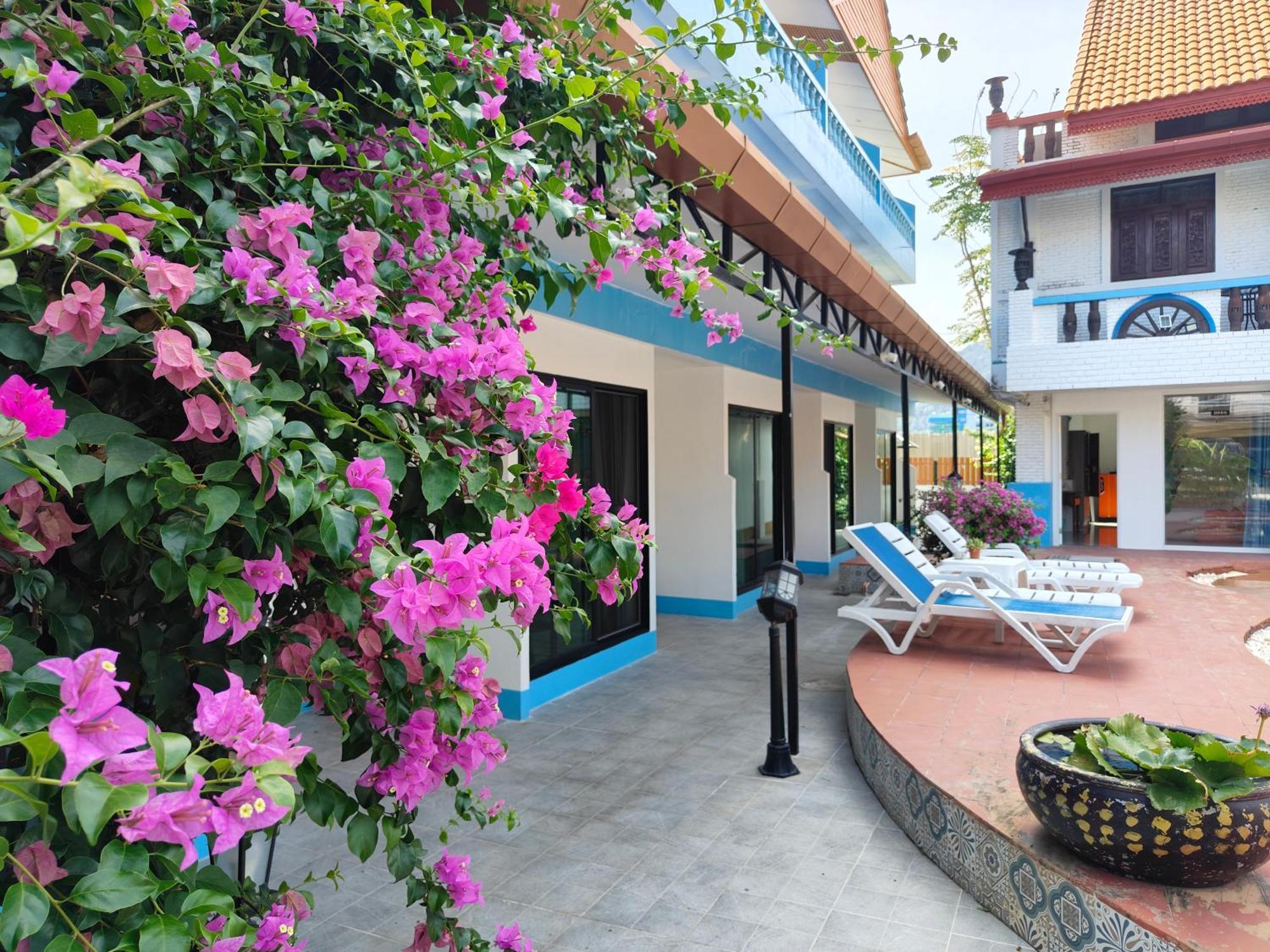 Patong Baankasemsuk Resort 般咔 深宿 מראה חיצוני תמונה