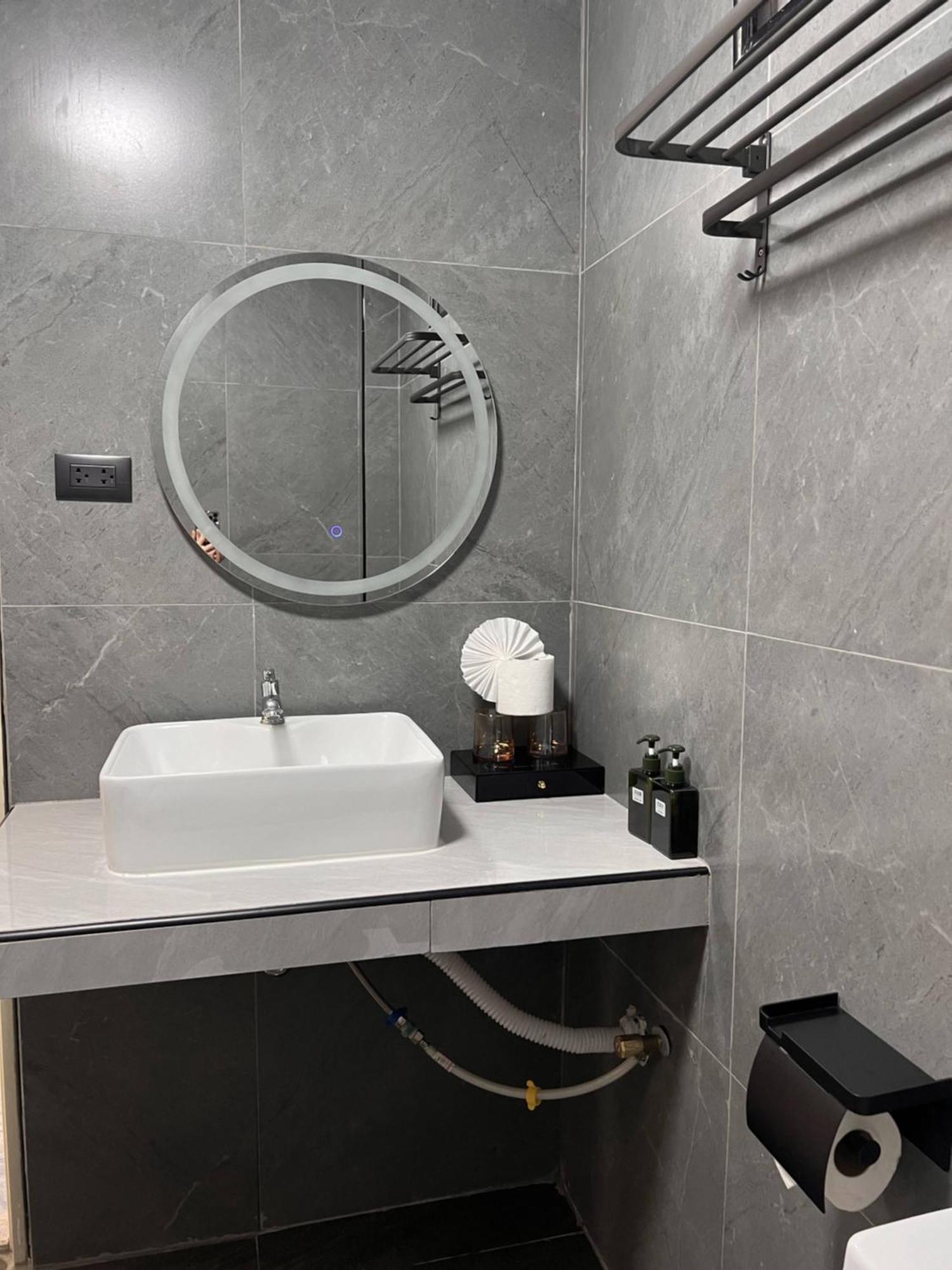 Patong Baankasemsuk Resort 般咔 深宿 מראה חיצוני תמונה